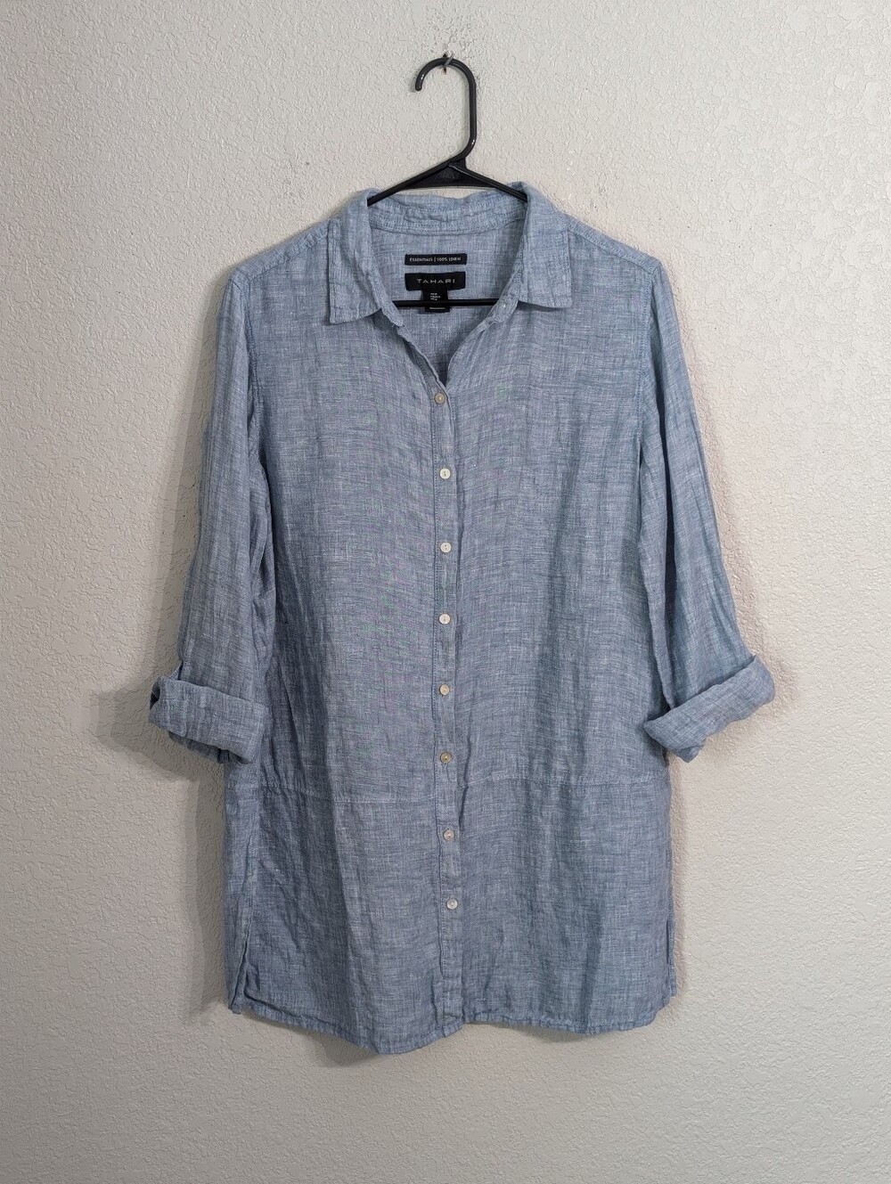 Tahari 100% Linen Button Down Blue Tunic Top Blouse Size M Roll Tab Sleeve Beach